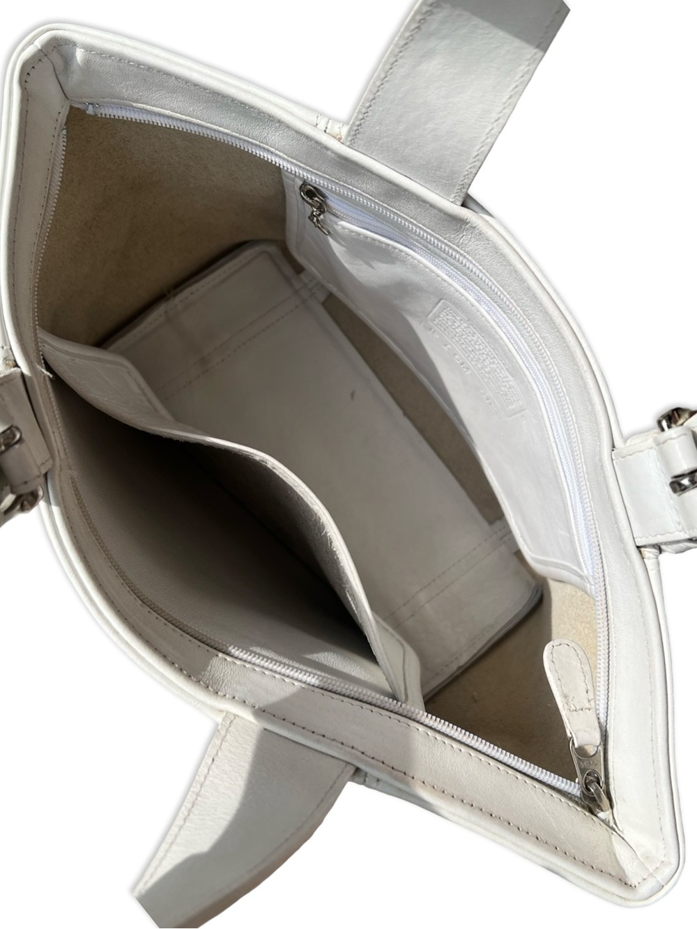 1996 Coach SoHo Waverly Bag in White and Silver - Picture 11 of 16